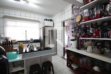 Cozinha de casa de condomínio à venda com 3 quartos, 180m² em Conceição, Osasco