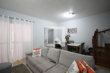 Sala de casa de condomínio à venda com 3 quartos, 180m² em Conceição, Osasco