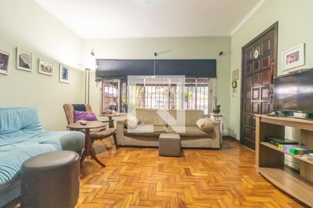 Sala de casa à venda com 4 quartos, 174m² em Vila Anglo, São Paulo