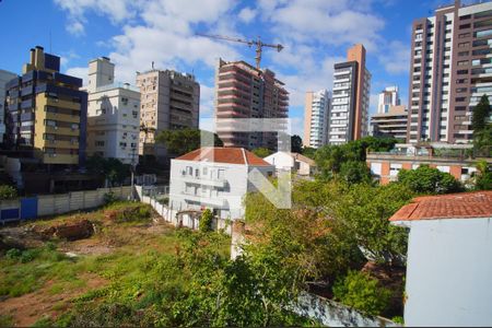 Sala-Vista de apartamento à venda com 3 quartos, 270m² em Auxiliadora, Porto Alegre