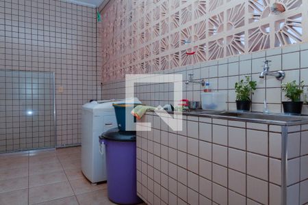 Casa para alugar com 1000m², 3 quartos e 10 vagas Casa para alugar com 1000m², 3 quartos e 10 vagasÁrea de Serviço