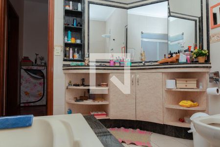 Casa para alugar com 1000m², 3 quartos e 10 vagas Casa para alugar com 1000m², 3 quartos e 10 vagasBanheiro da Suíte