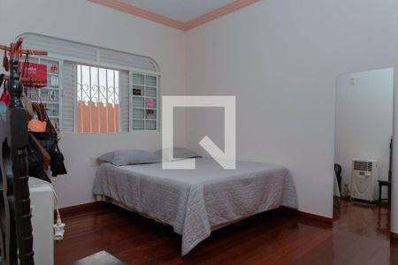 Casa para alugar com 1000m², 3 quartos e 10 vagas Casa para alugar com 1000m², 3 quartos e 10 vagasQuarto 2