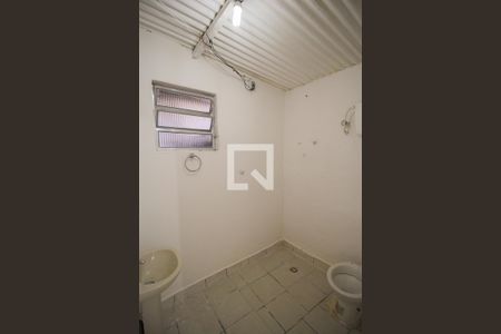 Banheiro da Suíte de casa para alugar com 1 quarto, 40m² em Vila Curuçá, São Paulo