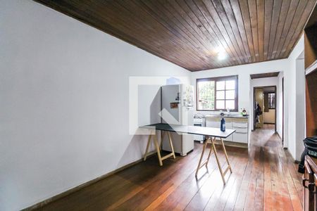 Sala 2 de casa à venda com 5 quartos, 150m² em São Geraldo, Porto Alegre