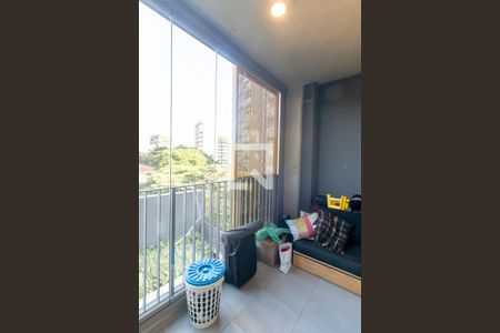 Varanda  de kitnet/studio para alugar com 1 quarto, 26m² em Sumarezinho, São Paulo