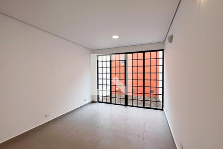 Sala 2 de casa à venda com 3 quartos, 150m² em Indianópolis, São Paulo