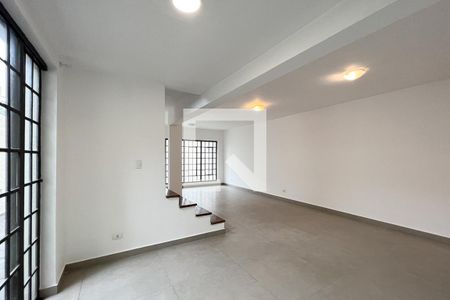 Sala de casa à venda com 3 quartos, 150m² em Indianópolis, São Paulo