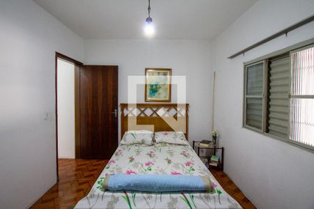 Quarto 1 de casa à venda com 6 quartos, 308m² em Vila Yolanda, Osasco