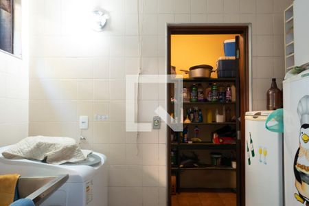 Casa para alugar com 4424m², 3 quartos e 8 vagas Casa para alugar com 4424m², 3 quartos e 8 vagasÁrea de Serviço