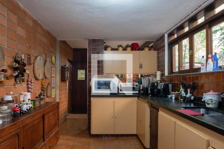 Casa para alugar com 4424m², 3 quartos e 8 vagas Casa para alugar com 4424m², 3 quartos e 8 vagasCozinha