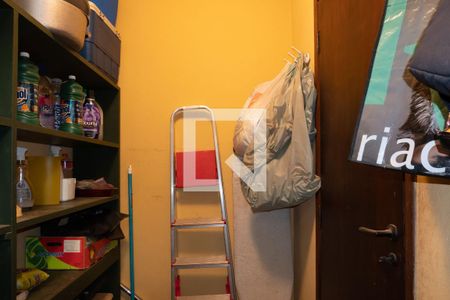 Casa para alugar com 4424m², 3 quartos e 8 vagas Casa para alugar com 4424m², 3 quartos e 8 vagasDespensa