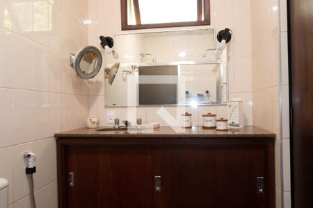 Casa para alugar com 4424m², 3 quartos e 8 vagas Casa para alugar com 4424m², 3 quartos e 8 vagasBanheiro Suite