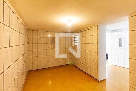 Quarto de casa para alugar com 1 quarto, 50m² em Vila Moraes, São Paulo