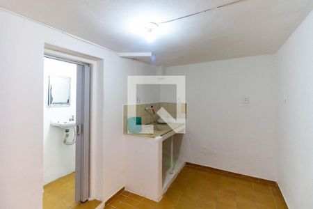 Cozinha de casa para alugar com 1 quarto, 50m² em Vila Moraes, São Paulo