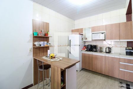 Cozinha de casa de condomínio à venda com 2 quartos, 60m² em Estância Velha, Canoas