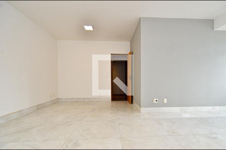 Sala de estar de apartamento para alugar com 3 quartos, 140m² em Buritis, Belo Horizonte