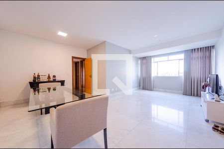 Sala de apartamento para alugar com 4 quartos, 140m² em Buritis, Belo Horizonte