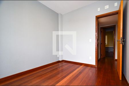 Quarto1 de apartamento para alugar com 3 quartos, 140m² em Buritis, Belo Horizonte