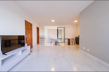 Sala de apartamento para alugar com 4 quartos, 140m² em Buritis, Belo Horizonte