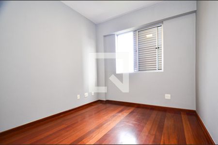 Quarto1 de apartamento para alugar com 3 quartos, 140m² em Buritis, Belo Horizonte