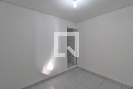 Quarto de casa para alugar com 1 quarto, 48m² em Vila Socorro, São Paulo