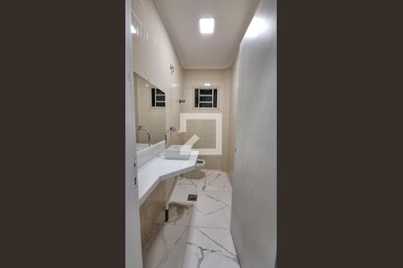 Banheiro 3 de casa à venda com 3 quartos, 300m² em Jardim Carlos Lourenço, Campinas