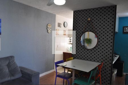 Sala  de apartamento para alugar com 2 quartos, 50m² em Jacarepaguá, Rio de Janeiro