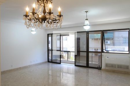 Sala de apartamento para alugar com 3 quartos, 128m² em Gávea, Rio de Janeiro