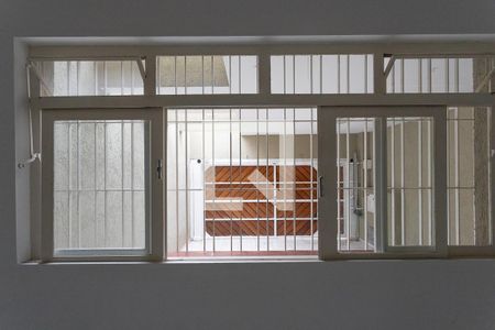 Janela da sala  de casa à venda com 3 quartos, 125m² em Centro, Diadema