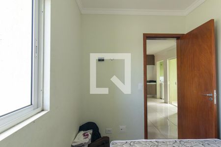 Quarto 1 de apartamento para alugar com 2 quartos, 52m² em Rio Pequeno, São José dos Pinhais - SP