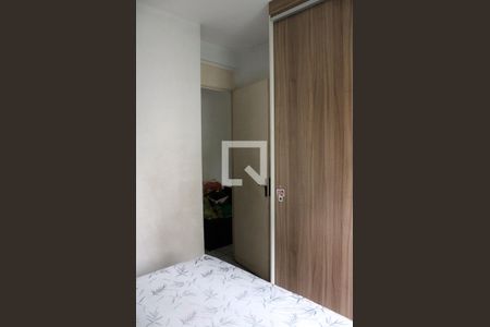 Quarto 2 de apartamento à venda com 2 quartos, 48m² em Jardim Arco- Iris, Diadema