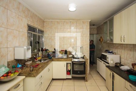 Cozinha de casa à venda com 3 quartos, 204m² em Vila Ivg, São Paulo