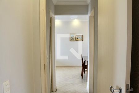 Apartamento para alugar com 80m², 2 quartos e 1 vaga Apartamento para alugar com 80m², 2 quartos e 1 vagaCorredor