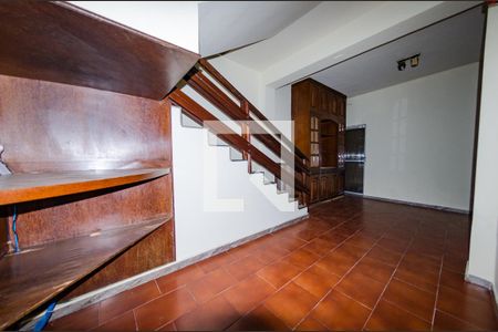 Sala de jantar de casa à venda com 3 quartos, 200m² em Carlos Prates, Belo Horizonte