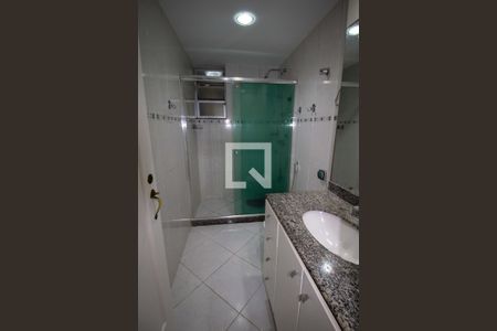 banheiro de apartamento para alugar com 3 quartos, 110m² em Flamengo, Rio de Janeiro