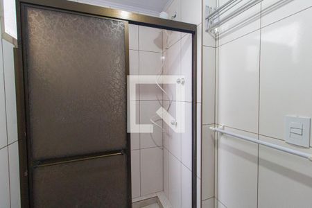 Banheiro de apartamento para alugar com 1 quarto, 30m² em Centro, São Leopoldo