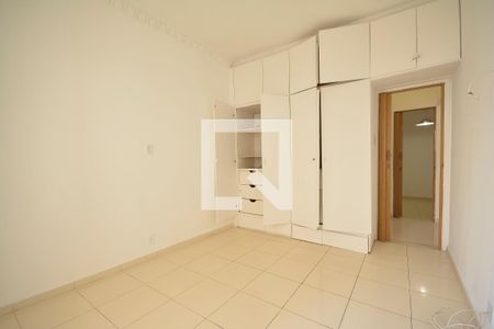 Quarto 1 de apartamento para alugar com 2 quartos, 51m² em Centro, Rio de Janeiro