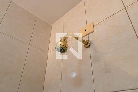 Casa de condomínio à venda com 330m², 4 quartos e 4 vagas Casa de condomínio à venda com 330m², 4 quartos e 4 vagasDetalhe do Banheiro Social