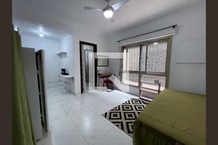 Sala/Quarto de apartamento para alugar com 1 quarto, 25m² em Centro, São Leopoldo