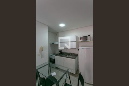 Cozinha e Área de Serviço de apartamento para alugar com 1 quarto, 37m² em Centro, Belo Horizonte
