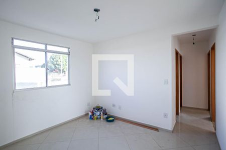 Sala de apartamento para alugar com 3 quartos, 70m² em Maria Virgínia, Belo Horizonte