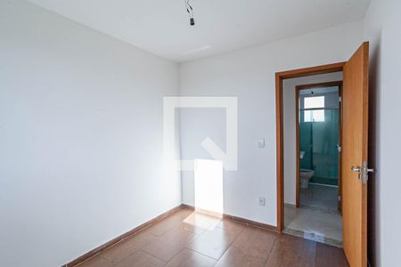 Quarto 1 de apartamento para alugar com 3 quartos, 70m² em Maria Virgínia, Belo Horizonte