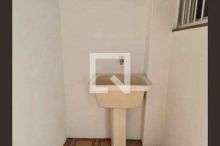 Casa à venda com 200m², 4 quartos e 3 vagas Casa à venda com 200m², 4 quartos e 3 vagasQuintal