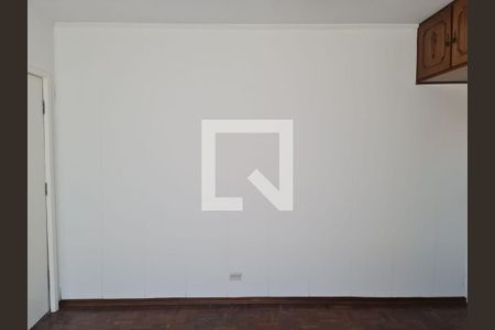 Casa à venda com 200m², 4 quartos e 3 vagas Casa à venda com 200m², 4 quartos e 3 vagasQuarto 4