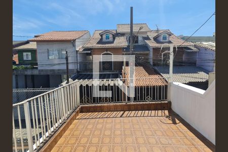 Casa à venda com 200m², 4 quartos e 3 vagas Casa à venda com 200m², 4 quartos e 3 vagasQuarto 3 Varanda