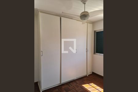 Casa à venda com 200m², 4 quartos e 3 vagas Casa à venda com 200m², 4 quartos e 3 vagasQuarto 2