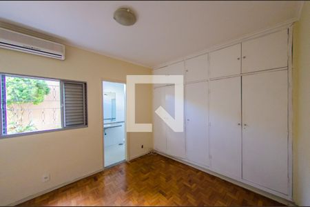 Quarto de casa à venda com 3 quartos, 137m² em Chácara da Barra, Campinas
