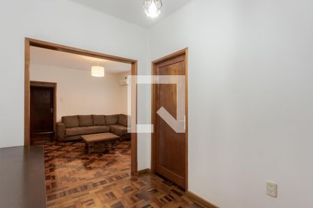 Hall de Entrada de apartamento à venda com 2 quartos, 75m² em Rio Branco, Porto Alegre