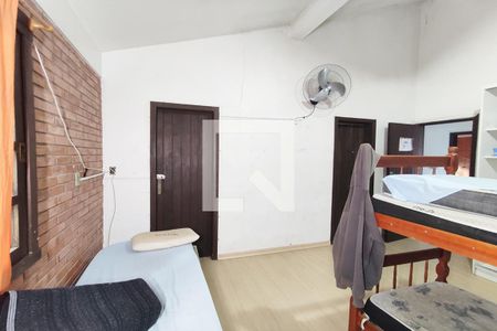 Casa para alugar com 145m², 3 quartos e 3 vagas Casa para alugar com 145m², 3 quartos e 3 vagasQuarto 1